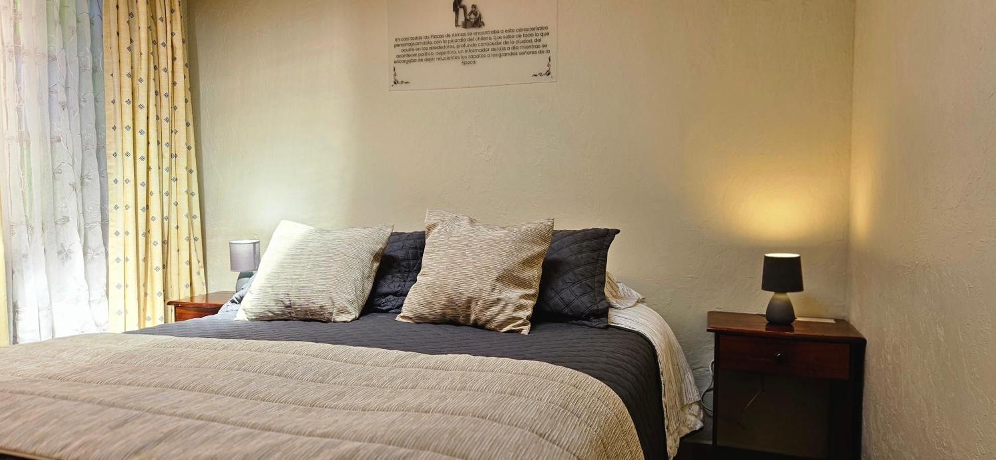 Hostal De Colon La Serena Zewnętrze zdjęcie