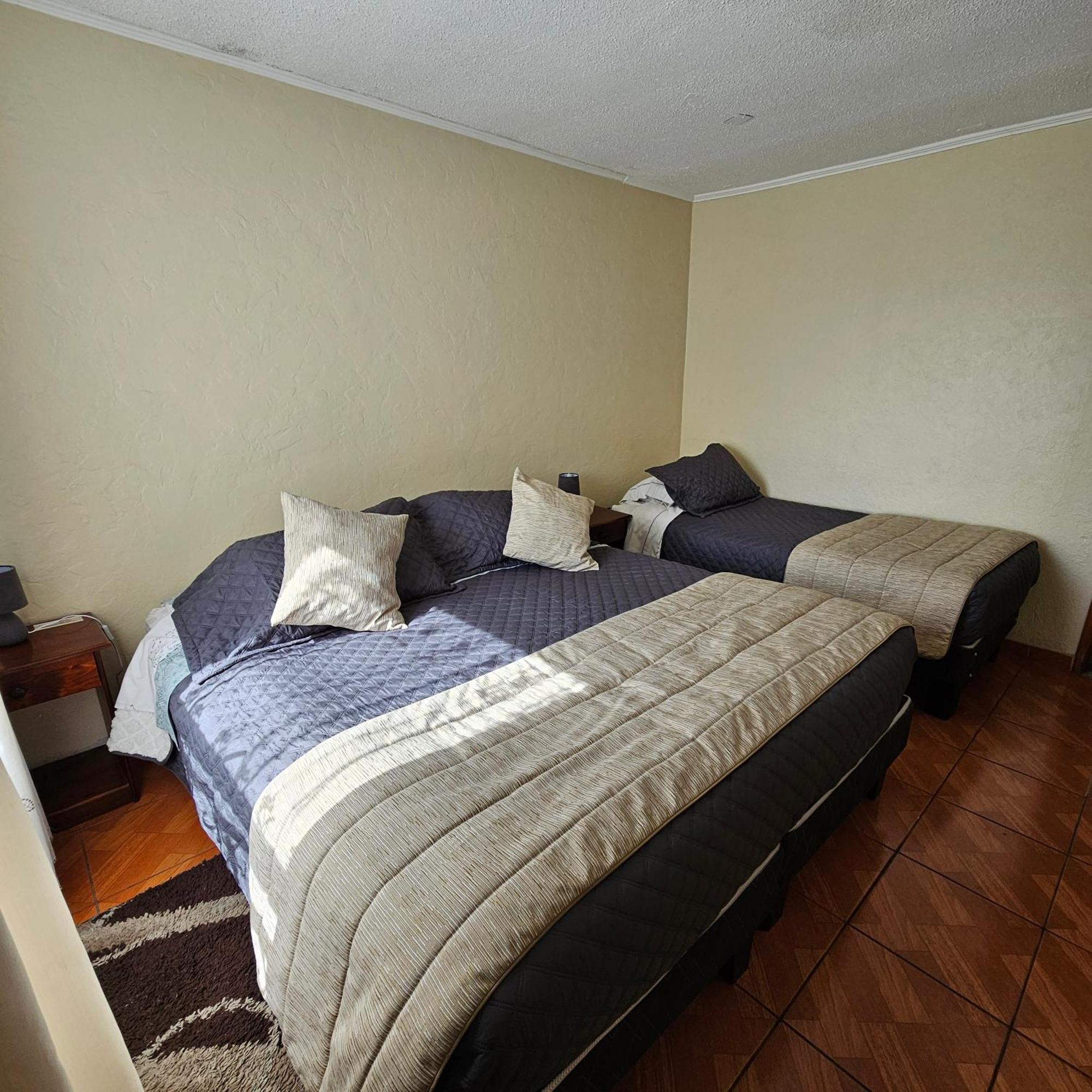 Hostal De Colon La Serena Zewnętrze zdjęcie
