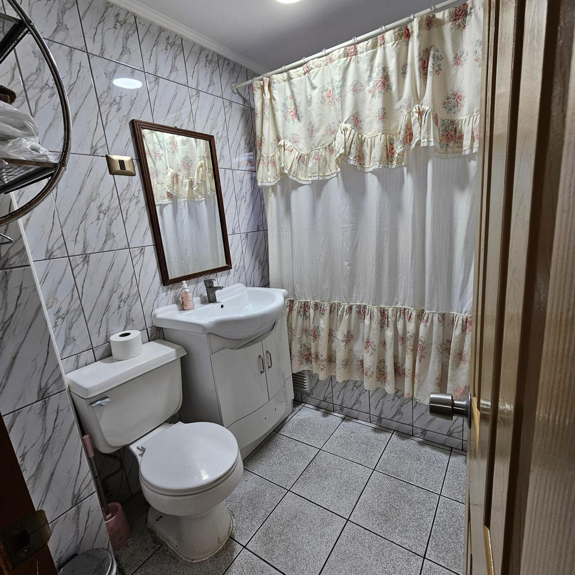 Hostal De Colon La Serena Zewnętrze zdjęcie